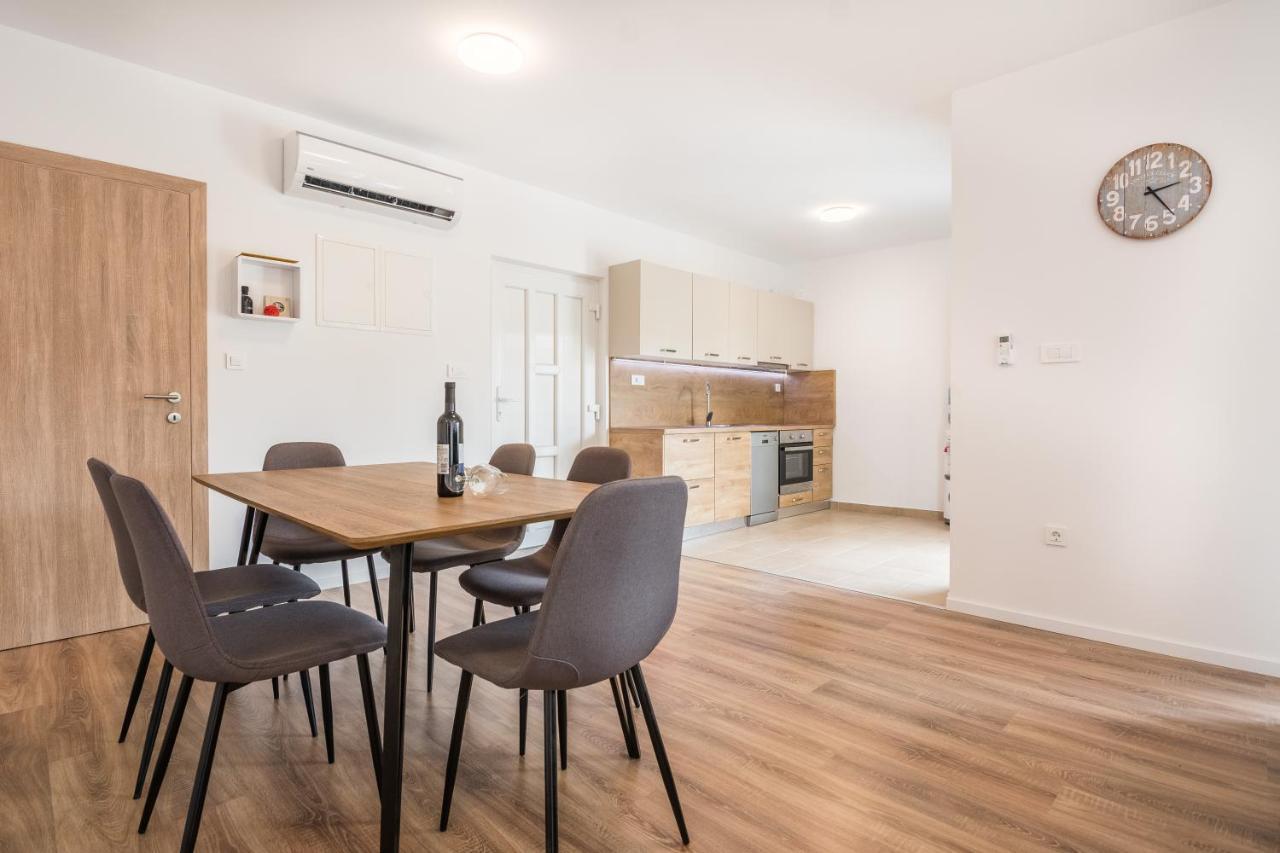 Zilip Apartments ヴィル エクステリア 写真