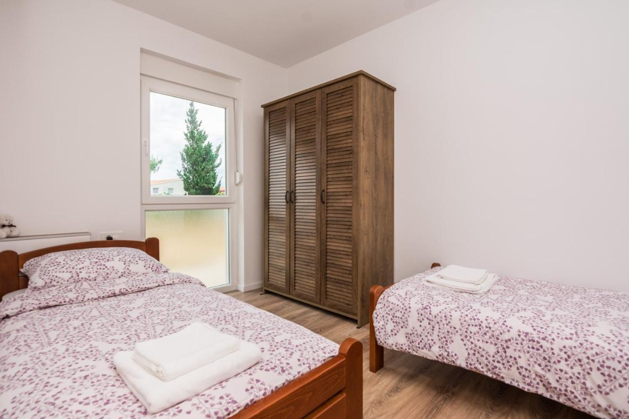 Zilip Apartments ヴィル エクステリア 写真